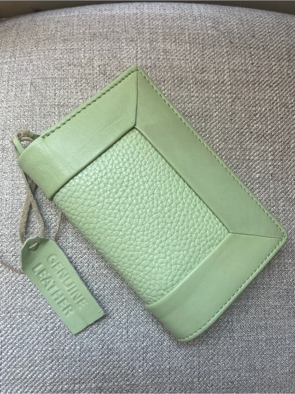 New Genuine Leather Women's Wallet in Light Green